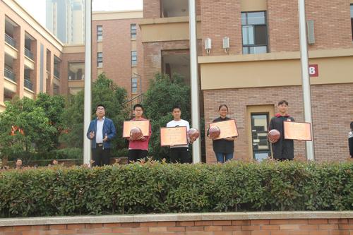 冠军合影 冠军合影