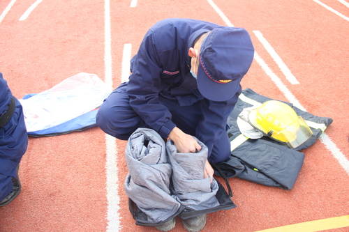 消防官兵示范 消防官兵示范