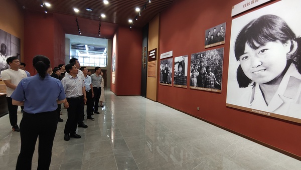 580fc3a797fcd96ce6b0414a946ff13 580fc3a797fcd96ce6b0414a946ff13