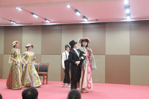 《我的叔叔于勒》 《我的叔叔于勒》