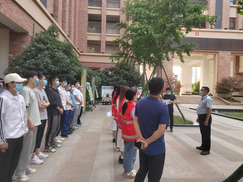 葛荣江副指挥长进行演练动员和防汛知识培训 葛荣江副指挥长进行演练动员和防汛知识培训