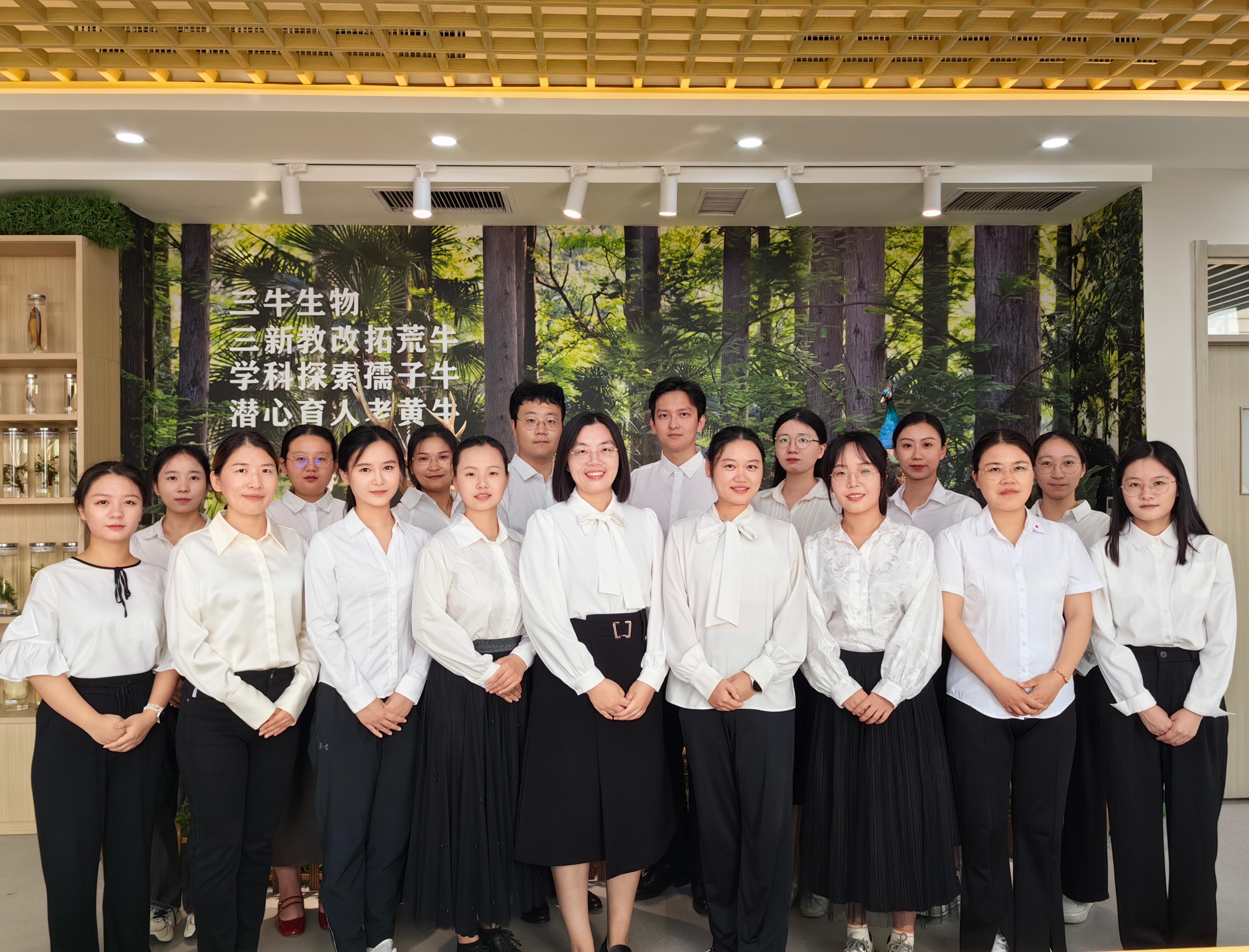 d73b51fa1dd1b6720cfeccde1806aba d73b51fa1dd1b6720cfeccde1806aba